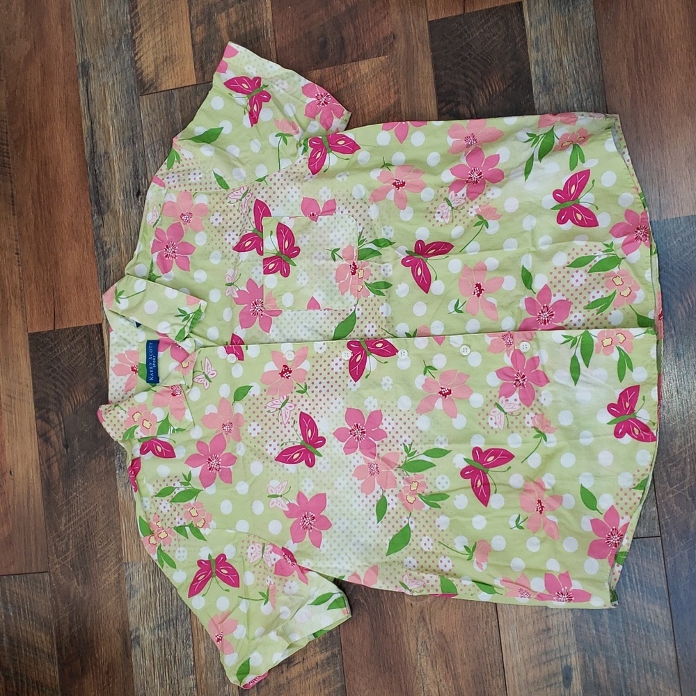 Karen Scott Sport Pink & Green Floral Short Sleeve Button-front Shirt, Large